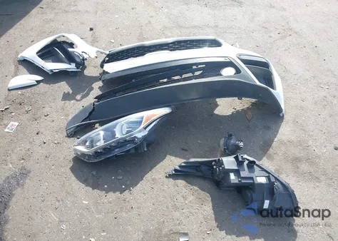 2021 Kia Forte Fe z USA, uszkodzony, nr VIN 3KPF24AD8ME327935